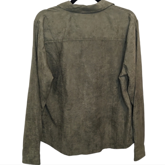 NWT New York & Company Women's Green Button Down Shirt XL ✨ - Picture 2 of 12